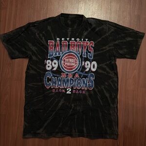Black Graphic Tee - Detroit Pistons 'Bad Boys'